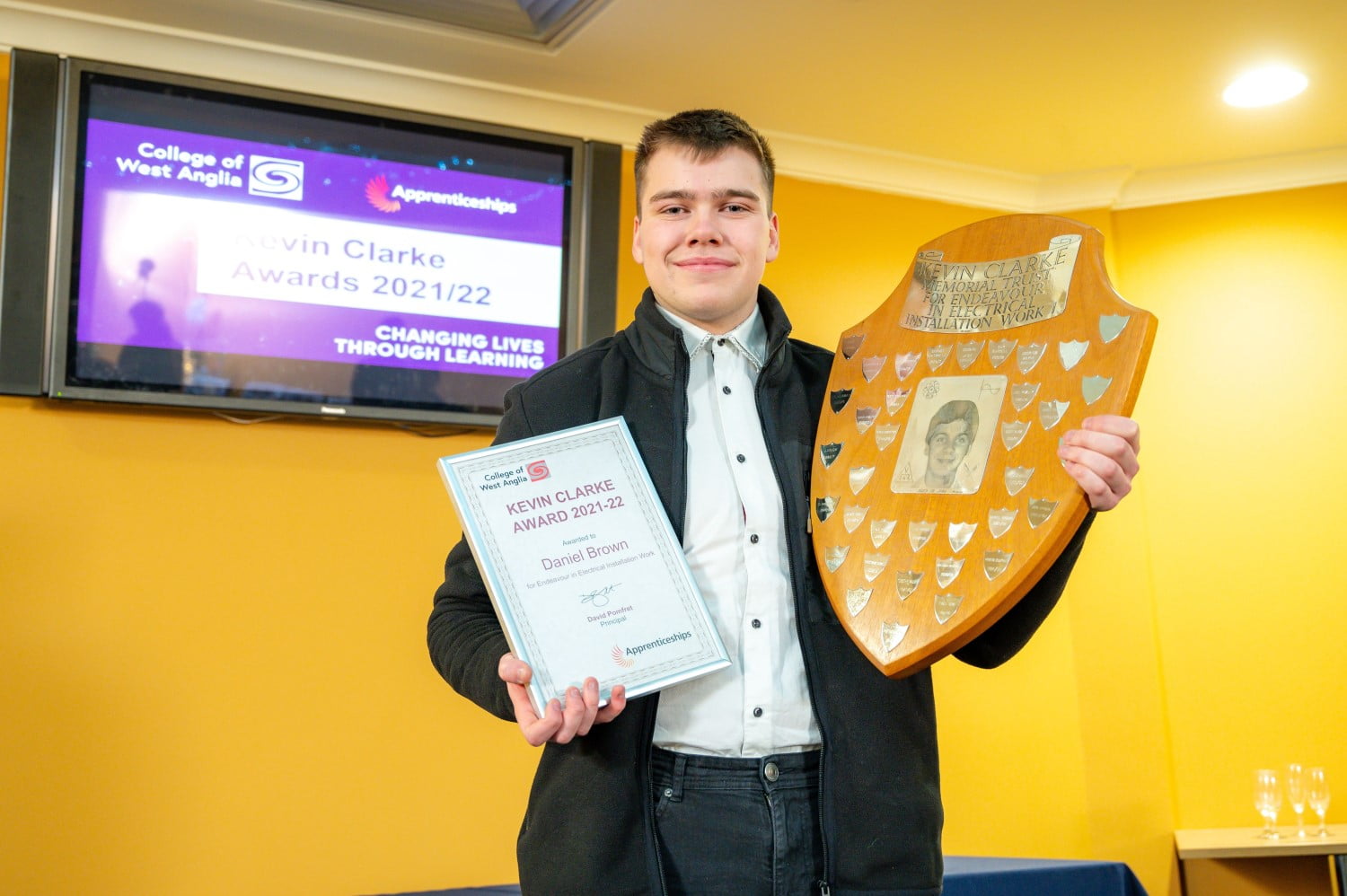 Award For College Apprentices Radio West Norfolk 